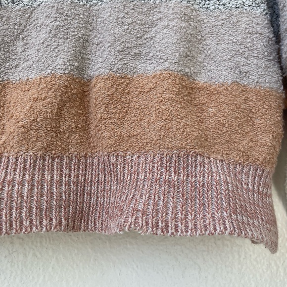 Free People Women's Candyland Striped Ivory Cropped Pullover Sweater Size Small - Picture 5 of 8